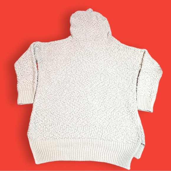 EUC POL Pullover Hooded Sweater in Light Cream. Size Small ❄️🧤 - Picture 3 of 9